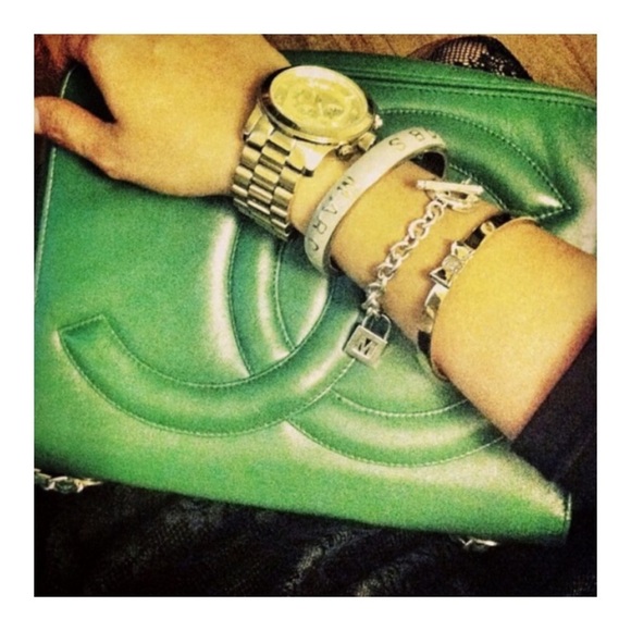 KATE SPADE • Moon River Crystal Gold Bangle Bracelet - Picture 2 of 8